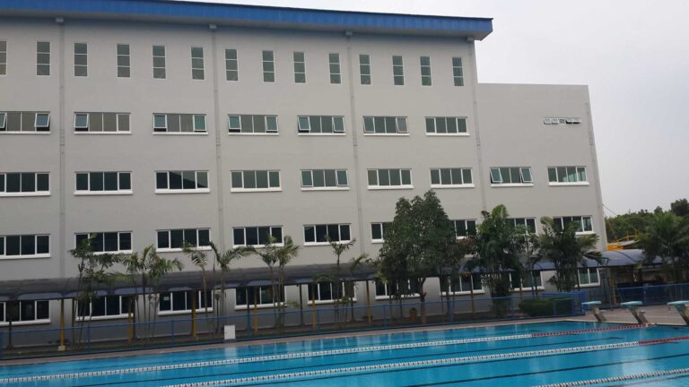 Bangunan Sekolah Super Modern Dan Visual Elite Indonesia
